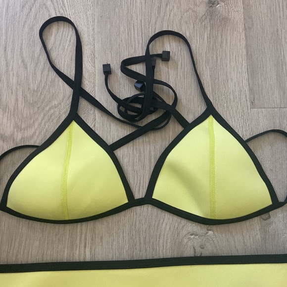 Triangl Swimwear Two Piece Bikini - Picture 2 of 5